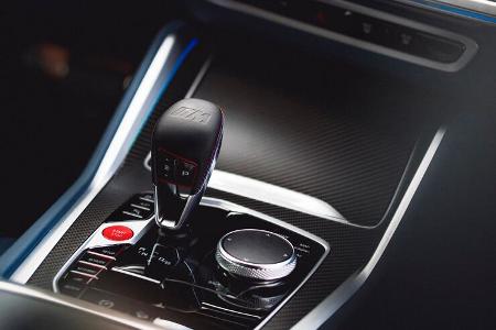 BMW XM (2023) Premiere