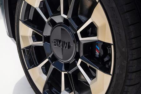 BMW XM (2023) Premiere