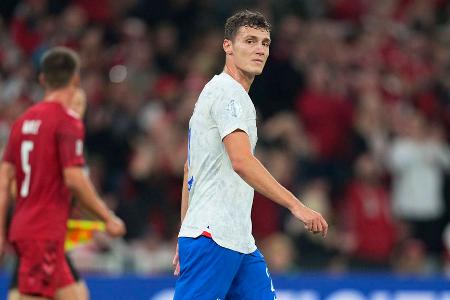 Benjamin Pavard (Frankreich) - Schrammte mit den kriselnden Franzosen nur knapp am Abstieg in der Nations League vorbei. Durfte selbst allerdings nur gegen Dänemark (0:2) ran. Hinterließ dort als rechter Außenverteidiger vor der französischen Dreierkette keinen guten Eindruck.