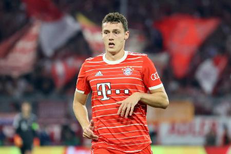 Benjamin Pavard - Note: 3,5 - Hatte defensiv noch weniger zu tun als Davies auf der anderen Seite. Schaltete sich dementsprechend häufig auf der rechten Außenbahn ein und schlug viele Flanken aus dem Halbfeld, die allerdings meist harmlos waren.