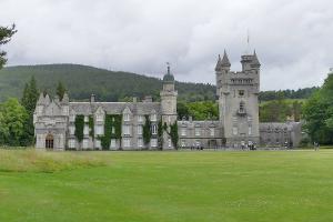 König Charles: Schloss Balmoral soll Gedenkstätte für Queen werden