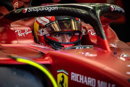 Platz 3: Carlos Sainz (Ferrari) - Note: 4,0 - Kam am Start mit reichlich Ellenbogen an Hamilton vorbei, konnte danach aber überhaupt nicht mit seinen Vorderleuten mithalten - weder auf Intermediates noch auf Slicks. Hatte es vor allem dem Chaos hinter ihm zu verdanken, dass sein dritter Platz nicht noch in Bedrängnis geriet.