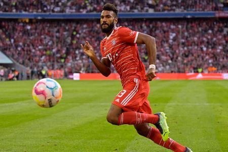 Eric Maxim Choupo-Moting (ab 74.) - ohne Bewertung - Flog bei einer Gnabry-Flanke unter dem Ball hindurch, hat sonst kaum nennenswerte Aktionen verbucht.