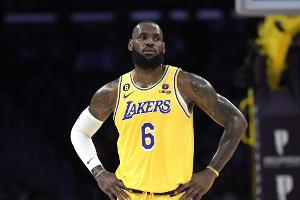 Noch ohne Schröder: L.A. Lakers gehen unter