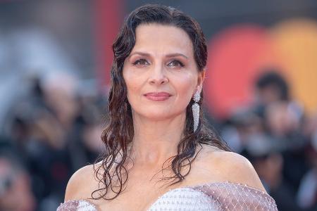 Für Frauen im Iran: Juliette Binoche und Co. schneiden ihre Haare ab