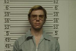Der Siegeszug geht weiter: Nächster Netflix-Rekord für "Dahmer"