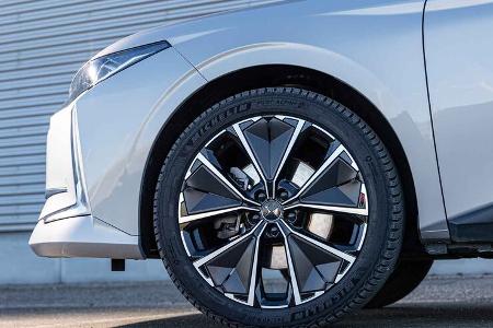 DS 4 E-Tense