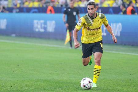 Raphael Guerreiro (bis 80.) - Note 2,5 - Brachte den BVB mit einem satten Schuss aus 16 Metern ins lange Eck früh in Führung (6.). Es blieb einer der wenigen Impulse im Spiel nach vorne. Defensiv teilweise zu passiv, Suso und Navas sorgten immer wieder über Guerreiros Seite für Betrieb.
