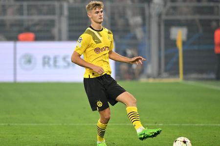 Tom Rothe (ab 80.) - ohne Bewertung - Ersetzte Dosenöffner Guerreiro hinten links. Rannte bei Sevillas Schlussoffensive gelegentlich hinterher, ließ aber unter dem Strich nichts mehr anbrennen.