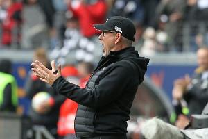 Union-Coach Fischer in Malmö auf der Bank