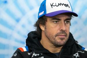 Teurer Unfall von Schumacher - Russell Schnellster im Regen