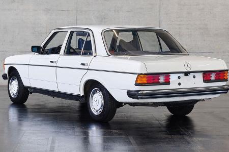 Mercedes-Benz 200D W123 (1978)