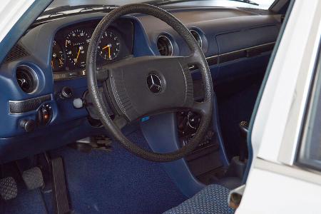 Mercedes-Benz 200D W123 (1978)