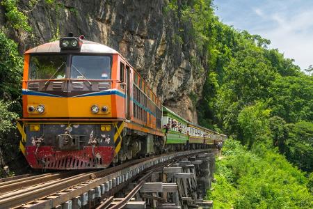 Thailand: Mit Buddha träumen oder über die Brücke des Todes fahren