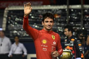 Leclerc holt Pole in Singapur - Verstappen nur Achter
