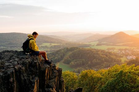 Wandern im Herbst: Schöne Strecken für Körper und Geist