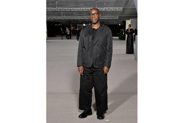 Auch Regisseur Steve McQueen ('12 Years A Slave') wurde auf der Gala ausgezeichnet. Er würde mit seiner Arbeit maßgeblich dazu beitragen, Vorurteile abzubauen.