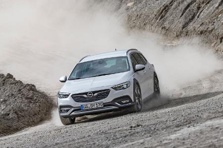 Opel Insignia Country Tourer 2.0 BiTurbo Diesel 4x4, Exterieur