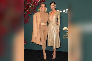 Bella Hadid: Glamouröser Auftritt in Gold mit Mama Yolanda