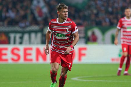 ANGRIFF: Florian Niederlechner - Note: 3,5 - Überraschte die Münchner zu Beginn mit seiner Energie in den Zweikämpfen und war kaum vom Ball zu trennen. Hatte nach schnellen Ballgewinnen Möglichkeiten, mit Tempo aufs Tor zu gehen. Agierte in diesen Szenen aber überhastet. Lief auch nach dem Zwei-Tore-Rückstand noch mit hoher Intensität an.