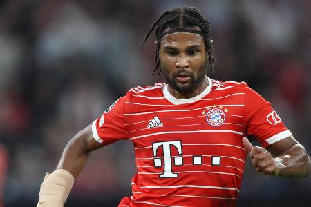 Serge Gnabry - Note: 2,5 - Wurde nach kurzer Anlaufzeit zu einem echten Aktivposten im Spiel seiner Mannschaft. Verschaffte sich gegen Iago wiederholt die Freiräumen und leitete so Angriffe ein. Bereitete das 1:1 vor. Zögerte bei seiner eigenen Top-Chance derweil unnötig lange (10.). Hätte später erneut fast getroffen (47.). In der Schlussphase etwas unscheinbarer.