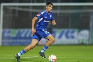 Knie-OP bei Greiml: Schalke fehlen vier Innenverteidiger