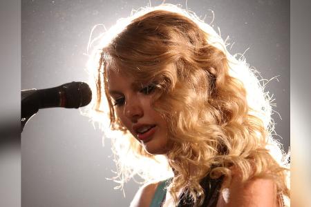Taylor Swift: Düsterer als jemals zuvor auf neuem Album Taylor Swift: Düsterer als jemals zuvor auf neuem Album