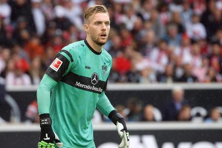 VfB Stuttgart - TOR: Florian Müller - Note: 3,5 - Wurde von seinen Mitspielern bei den Gegentreffer komplett im Stich gelassen. Verhinderte vielmehr, dass es noch schlimmer kam. Zeigte gegen Guerreiro und Co. eine immens wichtige Doppel-Rettungstat (21.). Kam insgesamt auf solide fünf Paraden.