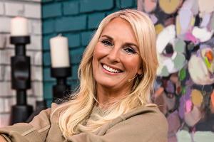 Britt Hagedorn: "Ich habe mich 100 Jahre gegen Social Media gewehrt"