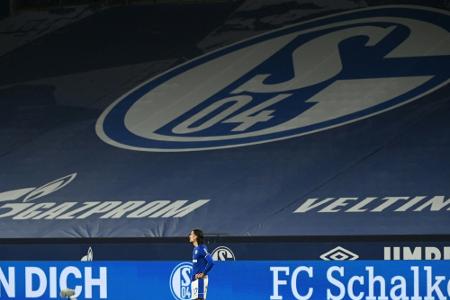 Auseinandersetzungen im Schalke-Block: Polizei ermittelt Auseinandersetzungen im Schalke-Block: Polizei ermittelt