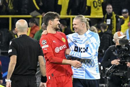 Kobel als unwissender BVB-Held: Kobel als unwissender BVB-Held: