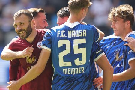 Hansa Rostock stellt drei Spieler frei Hansa Rostock stellt drei Spieler frei