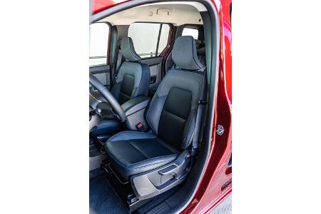 Nissan Townster, Sitze