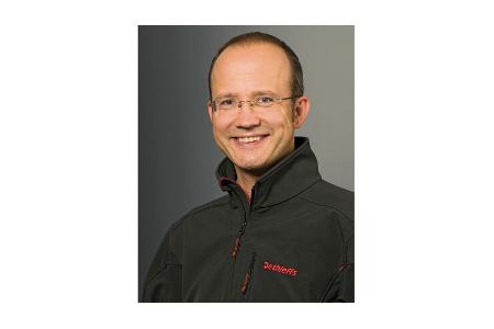 Helge Vester