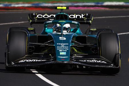 Platz 19: Sebastian Vettel (Aston Martin) - 1:20.986 in FP3 - FP1: 1:21.525, FP2: 1:22.371