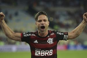 Diego gewinnt mit Flamengo die Copa Libertadores
