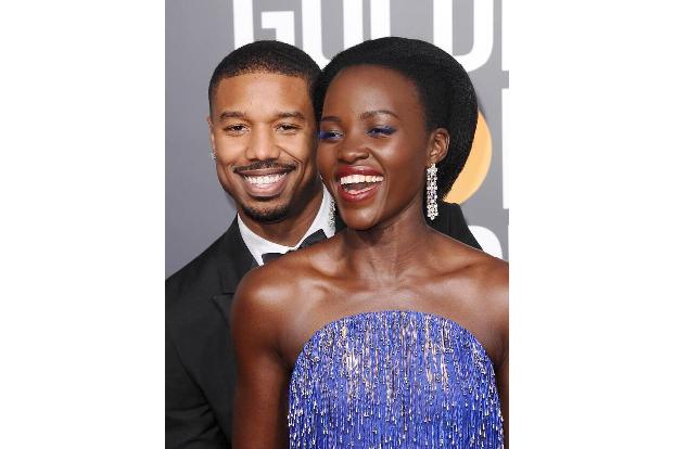 Lupita Nyong'o und Michael B. Jordan kennen sich nicht erst seit 'Black Panther'. Im Film stehen beide auf entgegengesetzten Seiten, doch ihre Freundschaft hält schon seit vielen Jahren.
