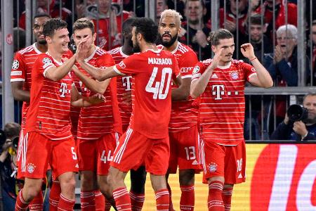 FC Bayern vs. Inter: Noten und Einzelkritik - Am Dienstagabend bestritt der FC Bayern sein letztes Gruppenspiel in der diesjährigen Champions League. Gegen Inter Mailand boten die Münchner einen abgeklärten Auftritt an und holten beim 2:0-Heimsieg den sechsten Sieg im sechsten Spiel. Ein Aufsteiger der letzten Wochen überzeugte erneut. Alle Bayern-Stars in der Einzelkritik: FC Bayern vs. Inter: Noten und Einzelkritik - Am Dienstagabend bestritt der FC Bayern sein letztes Gruppenspiel in der diesjährigen Champions League. Gegen Inter Mailand boten die Münchner einen abgeklärten Auftritt an und holten beim 2:0-Heimsieg den sechsten Sieg im sechsten Spiel. Ein Aufsteiger der letzten Wochen überzeugte erneut. Alle Bayern-Stars in der Einzelkritik:
