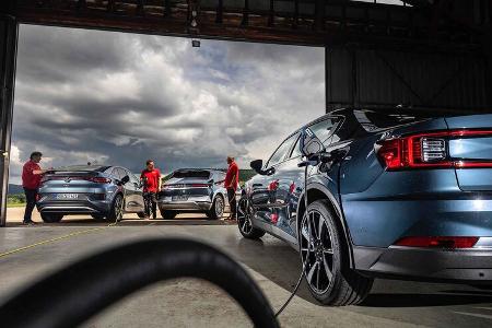 Hyundai Ioniq 5, Polestar 2, VW ID.5