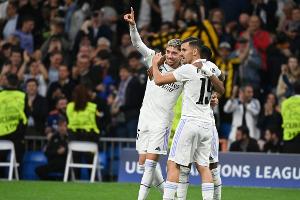 Real und Benfica als Gruppensieger im Achtelfinale