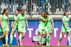 Wolfsburg weiter makellos in Frauen-Bundesliga