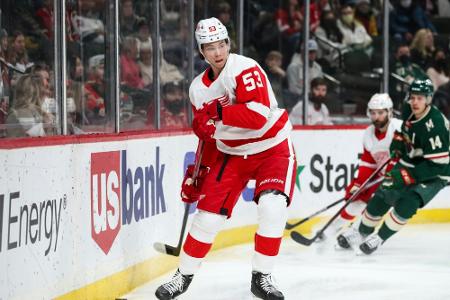 NHL: Seider mit zwei Vorlagen bei Red-Wings-Sieg NHL: Seider mit zwei Vorlagen bei Red-Wings-Sieg
