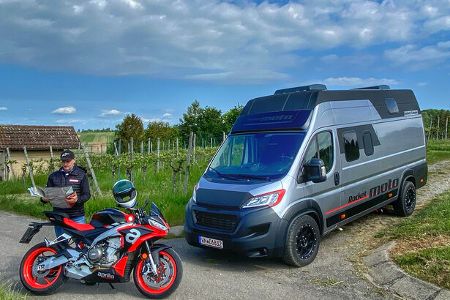 Rocket Camper Moto
