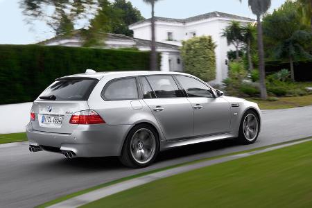 sport auto-Exotendeals bis 45.000 Euro, Gebrauchtwagen-Spezial, 04/2016, BMW E61 M5 Touring
