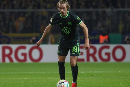 Patrick Wimmer (ab 57.) - Note: 3,5 - Seine Einwechslung wäre eigentlich kaum erwähnenswert gewesen. Dann aber kam die Nachspielzeit - und eine Hereingabe von Wimmer in den BVB-Strafraum, die wie gemacht für Nmecha war.