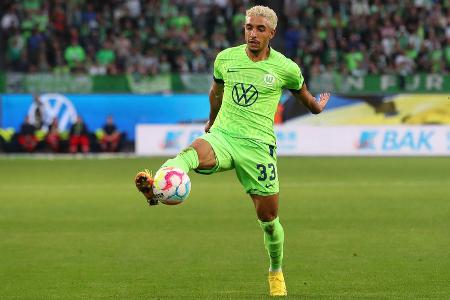 ANGRIFF: Omar Marmoush (bis 57.) - Note: 2,0 - Dicke Chance in der dritten Minute, da muss er freistehend fast schon mehr daraus machen. Später noch mit einem guten Laufduell gegen Hummels. Bei seinem Abschluss in Minute 40 wäre Kobel machtlos gewesen, der Ball flog knapp am Pfosten vorbei.
