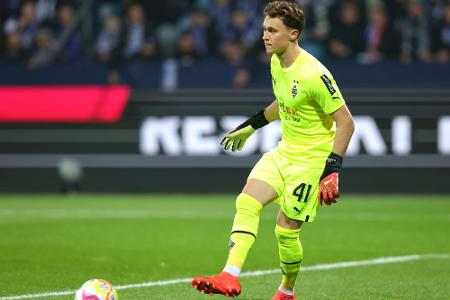 Olschowsky wieder im Gladbach-Tor - Plea mit Coronainfektion Olschowsky wieder im Gladbach-Tor - Plea mit Coronainfektion