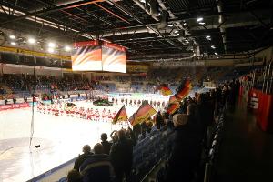 Minuskulisse in Krefeld: Deutschland Cup zieht um