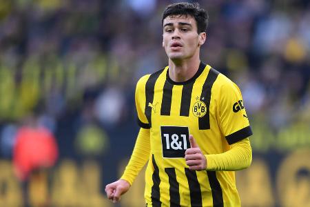 Giovanni Reyna (bis 45.) - Note: 3,5 - Ein Kopfballversuch in Minute zwei ging klar vorbei, war aber immerhin ein erstes Lebenszeichen. Bei seiner Riesenchance in Minute 33 hatte er wohl nicht mehr mit Bensebaini gerechnet.