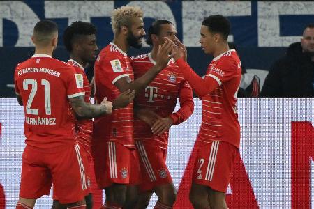 FC Schalke 04 vs. FC Bayern: Noten und Einzelkritik - In seinem letzten Spiel vor der Fußball-Weltmeisterschaft in Katar gastierte der FC Bayern am Samstagabend beim FC Schalke 04. Das Duell des Ersten gegen den Letzten entschied der Rekordmeister beim 2:0 letztlich verdient aber mit wenig Glanz für sich. Alle Akteure in der Einzelkritik: FC Schalke 04 vs. FC Bayern: Noten und Einzelkritik - In seinem letzten Spiel vor der Fußball-Weltmeisterschaft in Katar gastierte der FC Bayern am Samstagabend beim FC Schalke 04. Das Duell des Ersten gegen den Letzten entschied der Rekordmeister beim 2:0 letztlich verdient aber mit wenig Glanz für sich. Alle Akteure in der Einzelkritik: